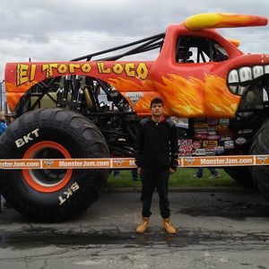 Meet your Posher, Juan